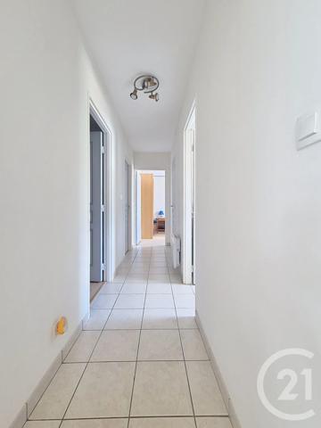 Appartement F4 à vendre  4 pièces - 107 m 2   PONT AUDEMER  - 27