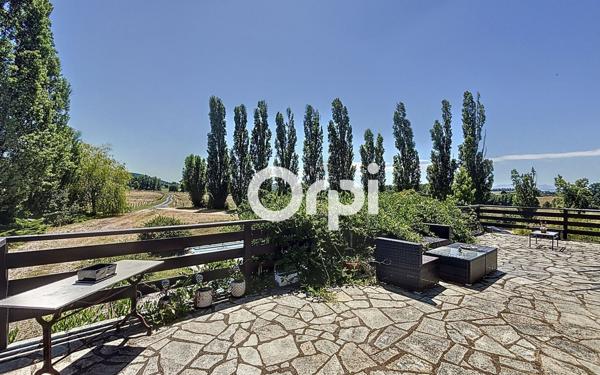 Maison à vendre    6 pièces •  Sauxillanges