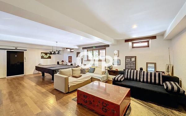 Maison à vendre    6 pièces •  Sauxillanges