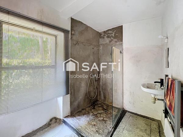 Maison de village rénovée T3/T4 90m² et jardin 80m²