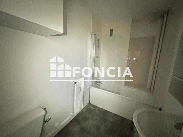 Location Studio 29.24 m² - 20 BOULEVARD JEAN JAURES Boulogne Billancourt 92100