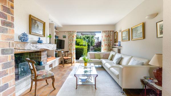 À VENDRE À POITIERS Ensemble Immobilier avec Maison T7 200 m2 et Immeuble de Rapport