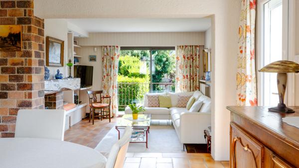 À VENDRE À POITIERS Ensemble Immobilier avec Maison T7 200 m2 et Immeuble de Rapport