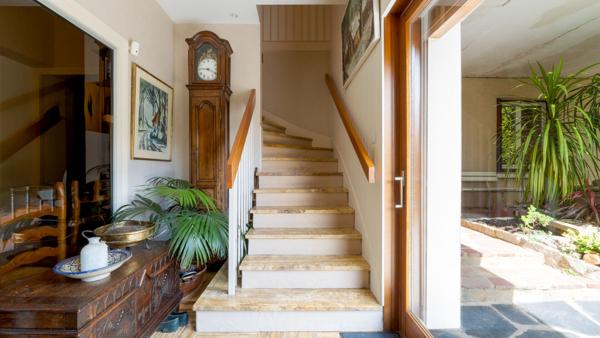 À VENDRE À POITIERS Ensemble Immobilier avec Maison T7 200 m2 et Immeuble de Rapport