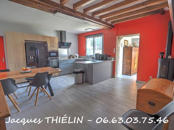 Belle rénovation au calme de la campagne à 5 min de Longué