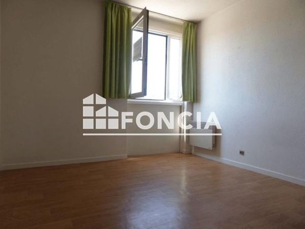 Location Studio 17.02 m² - 6 PLACE WURZBURG Caen 14000