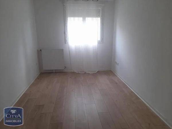 Appartement à louer 3 pièces 63.97m² Morangis (91420)