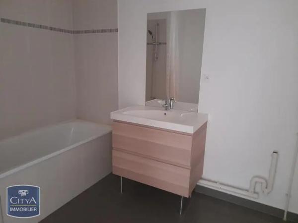Appartement à louer 3 pièces 63.97m² Morangis (91420)