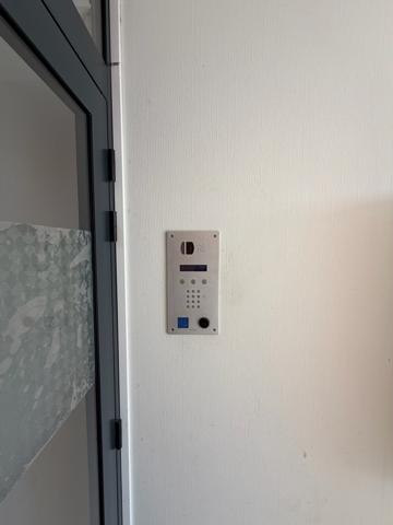 APPARTEMENT de 90m²  au 1er étage