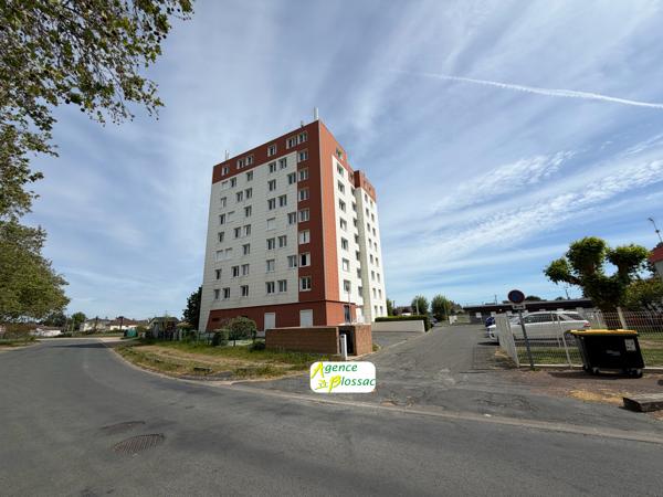 APPARTEMENT de 90m²  au 1er étage