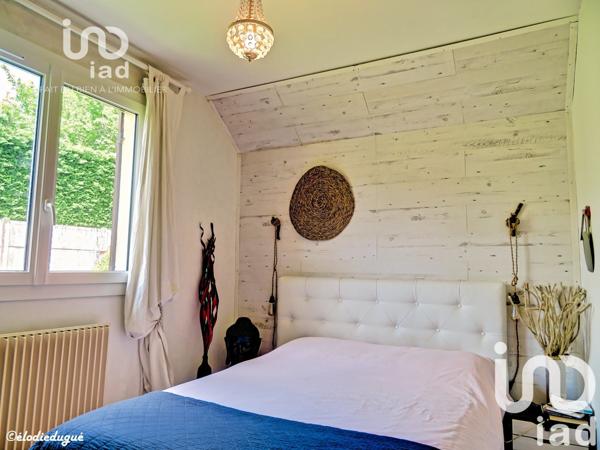 Maison 4 pièces de 96 m² à Castelnau-de-Médoc (33480)