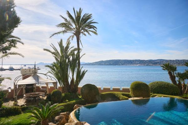 Vente Maison de maître Cap D'Antibes 16 Pièces 600 m²