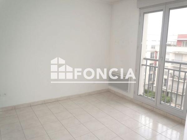 Location Studio 21.5 m² - 11 RUE AMPERE Saint Etienne 42000