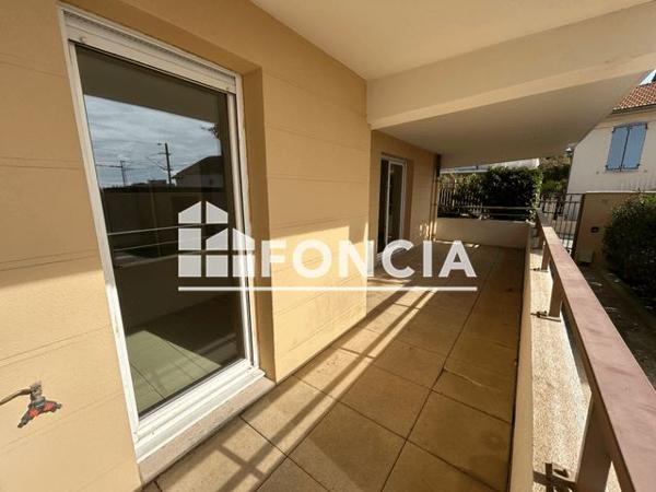 Location Appartement 4 pièces 87.4 m² - 27 RUE DE BUFFON Bandol 83150