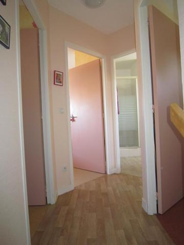 A pieds de toutes les commodités!