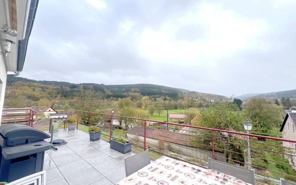 Maison à vendre    5 pièces • 242 m2 Plaine