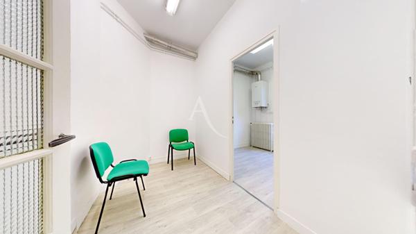 LE RAINCY Appartement 4 pièces / Profession Libérale 76m2