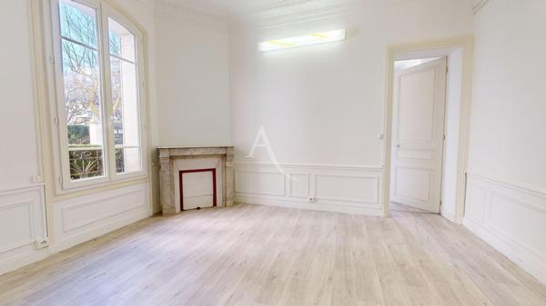 LE RAINCY Appartement 4 pièces / Profession Libérale 76m2