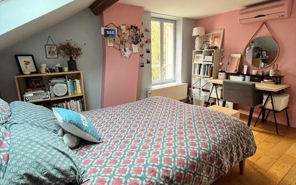 Maison à vendre    7 pièces • 190 m2 Caluire-et-Cuire