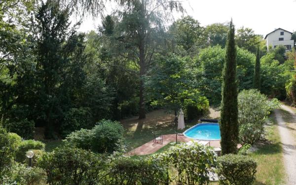 Maison à vendre    7 pièces • 190 m2 Caluire-et-Cuire