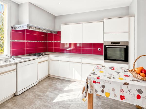 Maison Pessac 5 pièce(s) 140 m2 + garage 30m2