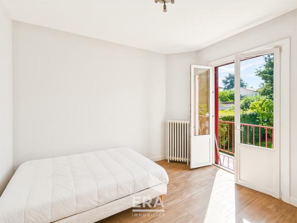 Maison Pessac 5 pièce(s) 140 m2 + garage 30m2