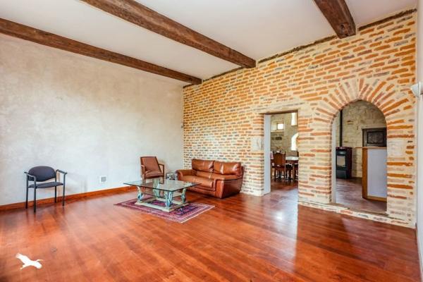 Maison à vendre |  Castelnau-de-Montmiral |  8 pièces | 223 m²