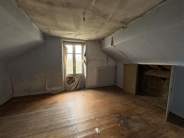 Vannes (56000) Maison à rénover avec fort potentiel – Quartier Saint-Guen – Vannes