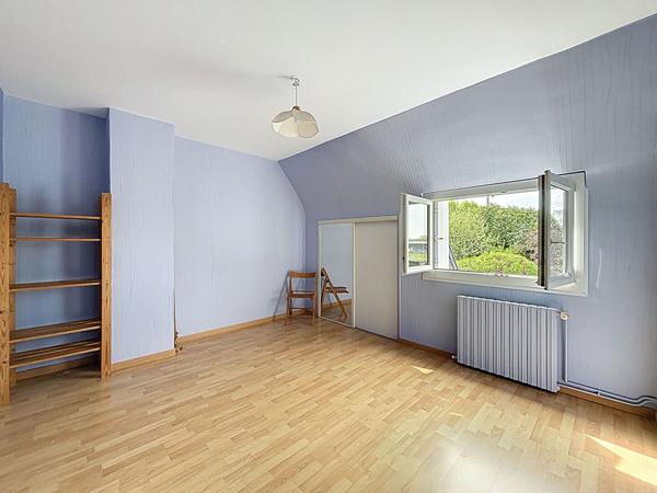 Maison 2 chambres, 1 bureau, jardin et garage - 97m² - Hennebont, rive gauche