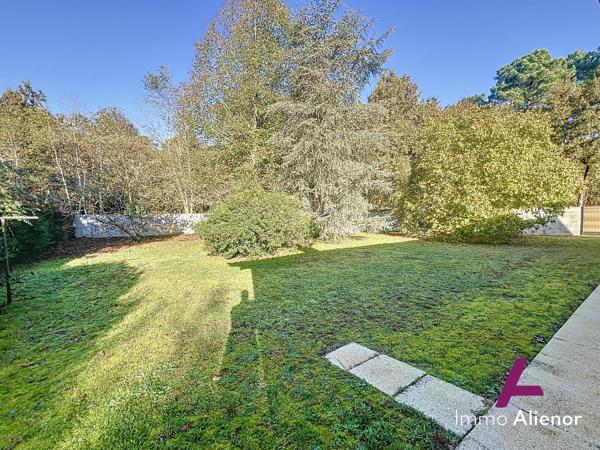Maison 5 pièces 100m² sur 992 m² de terrain