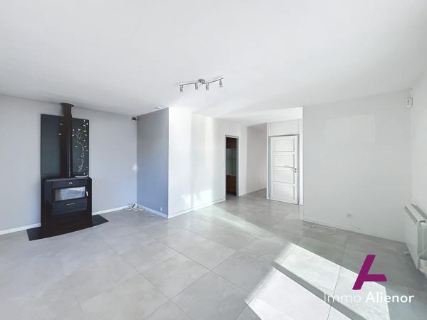 Maison 5 pièces 100m² sur 992 m² de terrain
