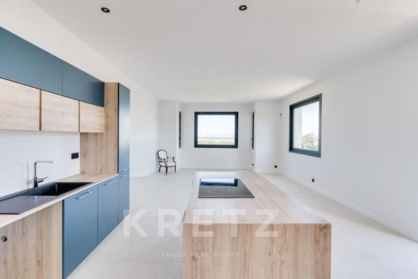 Maison d'architecte en front de mer avec rooftop et vues à 360