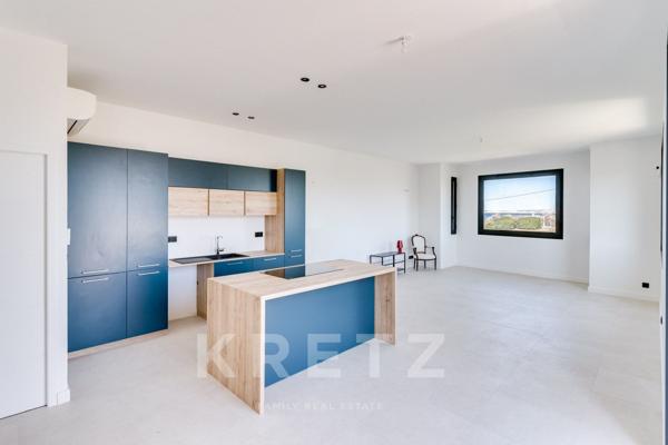 Maison d'architecte en front de mer avec rooftop et vues à 360