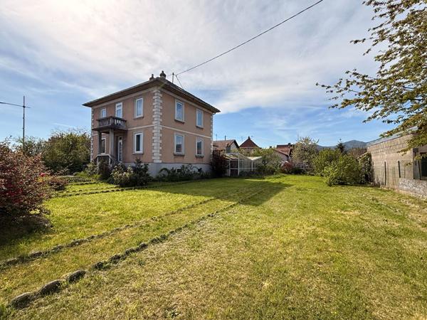 SUPERBE MAISON CERNAY
