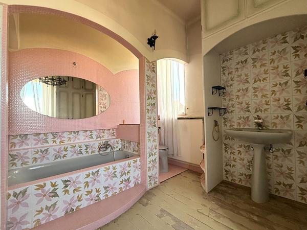 SUPERBE MAISON CERNAY