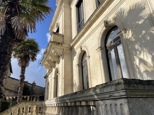 Maison de maître Saint-Jean-D'Angély  Saint-Jean-d'Angély (17400)