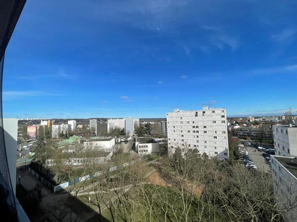Appartement à vendre à Vaulx-en-Velin (69120)
