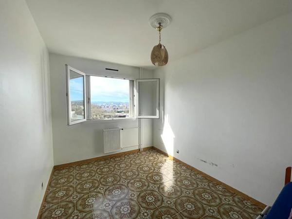 Appartement à vendre à Vaulx-en-Velin (69120)
