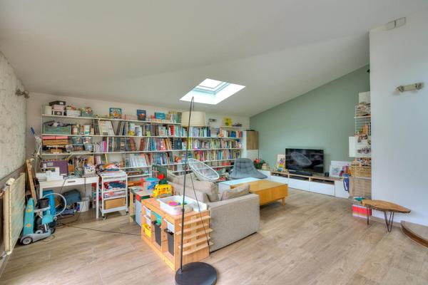 Maison familiale avec jardin