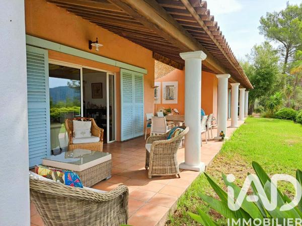 Maison à vendre 5 pièces 153 m² Pierrefeu-du-Var