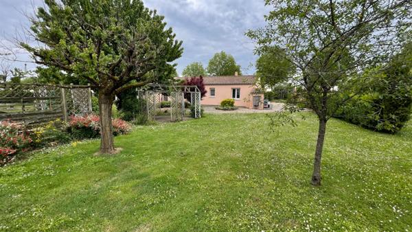 Maison Saint Agnant 4 pièce(s) 102 m2