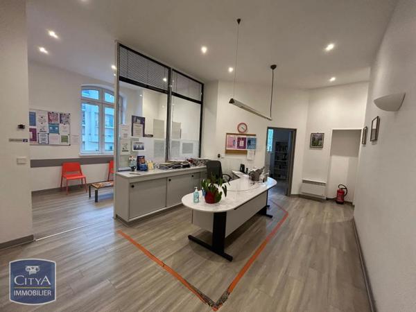 Local professionnel à louer 44.5m²