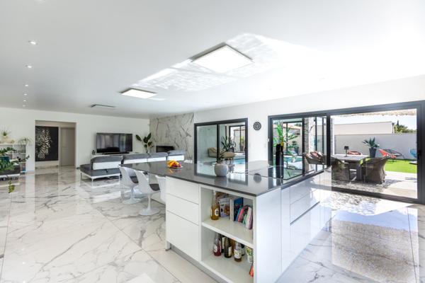 Vente Maison de luxe Thuir 5 Pièces 250 m²