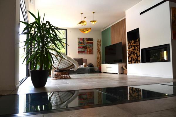 MAGNIFIQUE Maison d'architecte 4 Chambres 190 m2 sur Terrain de 3000m2