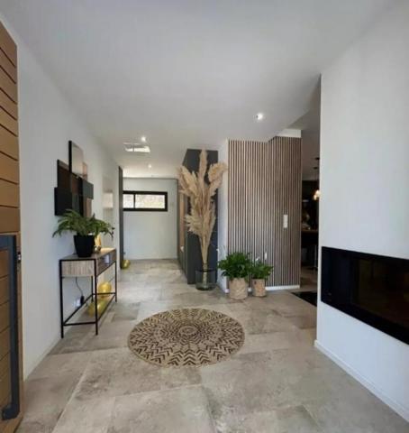 MAGNIFIQUE Maison d'architecte 4 Chambres 190 m2 sur Terrain de 3000m2