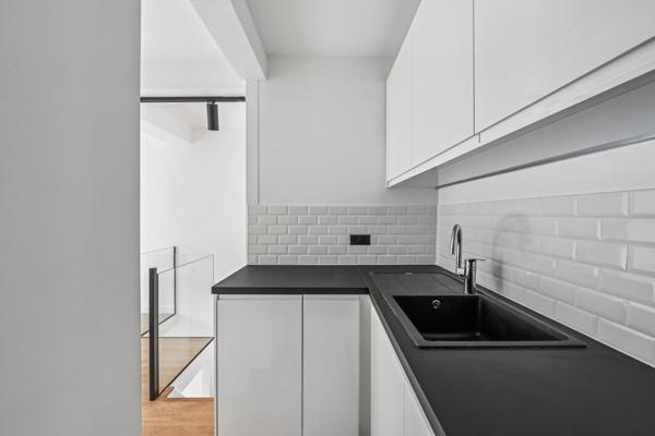 Vente Atelier d'artiste de luxe Paris 14 2 Pièces 58 m²