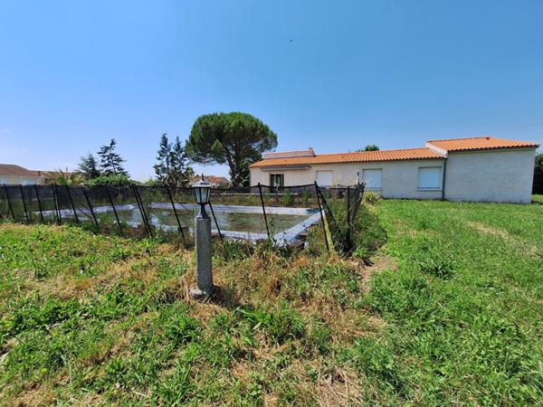 Maison de 4 pièces (137 m²) sur 7000 m2 de terrain constructible et divisible