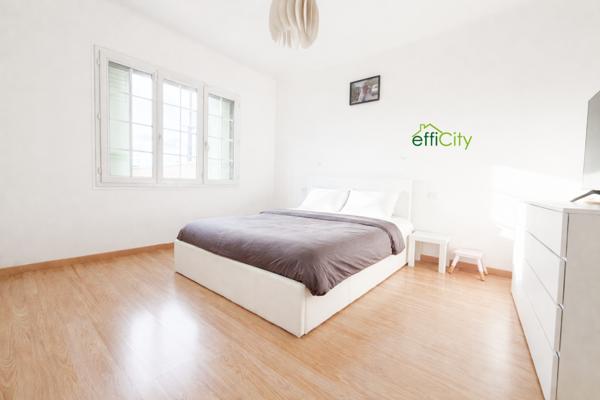 Maison 3 pièces - 92 m²