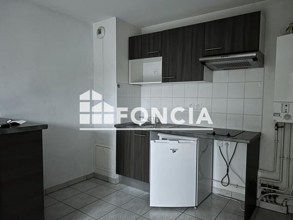 Location Appartement 2 pièces 41.75 m² - 318 RUE DU POLYGONE LE GAYANT Douai 59500