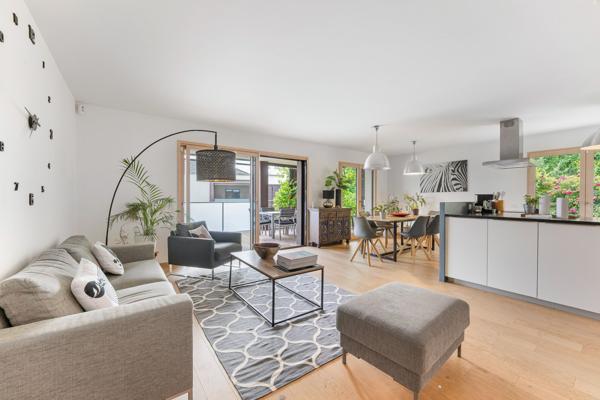 Vente Appartement de luxe Divonne-les-Bains 4 Pièces 102 m²